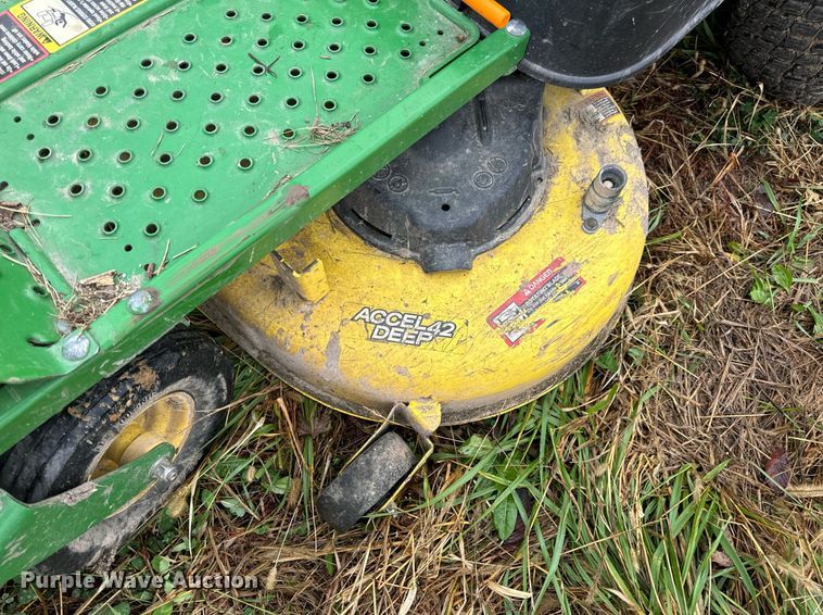 image for item EH7222 2018 John Deere Z335E ZTR lawn mower