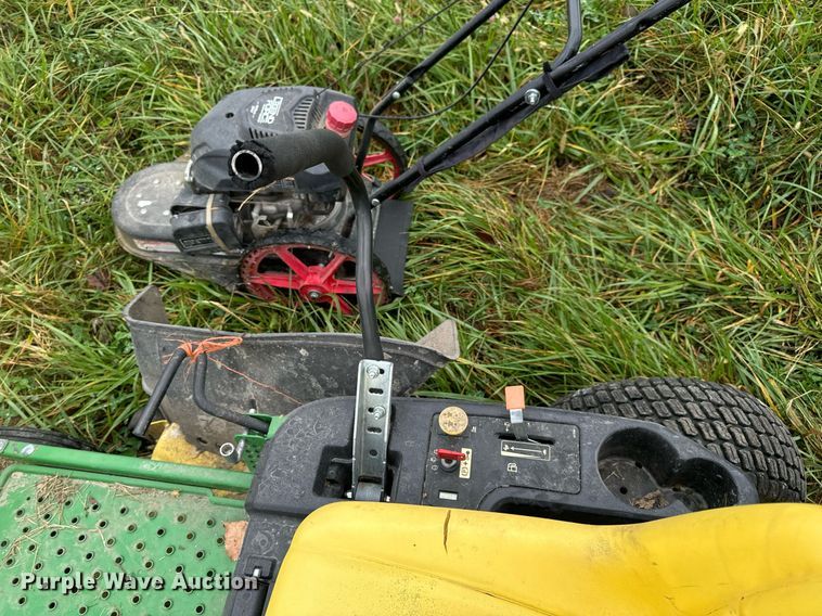 image for item EH7222 2018 John Deere Z335E ZTR lawn mower