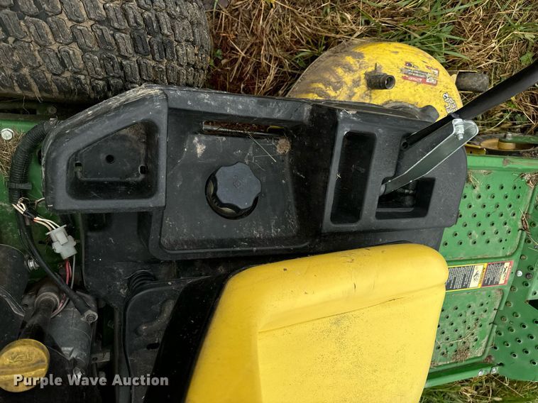 image for item EH7222 2018 John Deere Z335E ZTR lawn mower