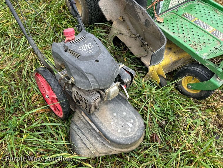 image for item EH7222 2018 John Deere Z335E ZTR lawn mower