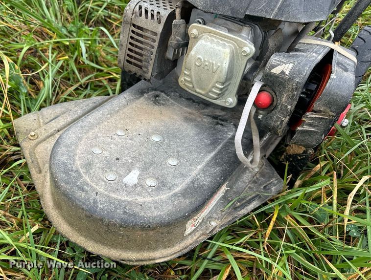 image for item EH7222 2018 John Deere Z335E ZTR lawn mower