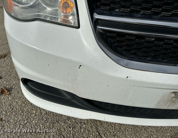 image for item EH7244 2016 Dodge Grand Caravan SXT van