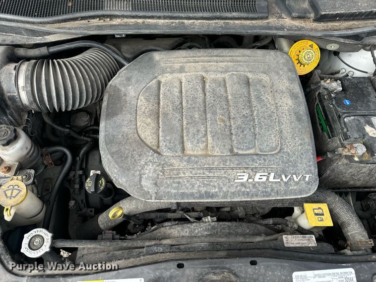 image for item EH7244 2016 Dodge Grand Caravan SXT van