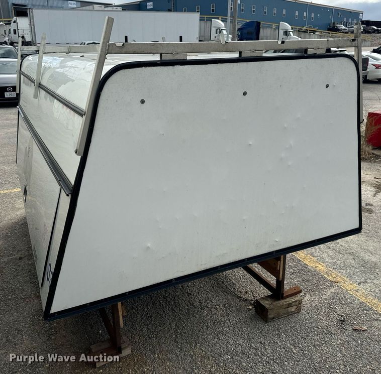 image for item EH7245 Leer slide-In utility topper