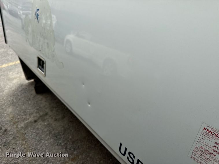 image for item EH7245 Leer slide-In utility topper