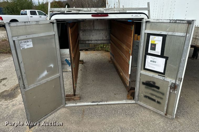 image for item EH7245 Leer slide-In utility topper