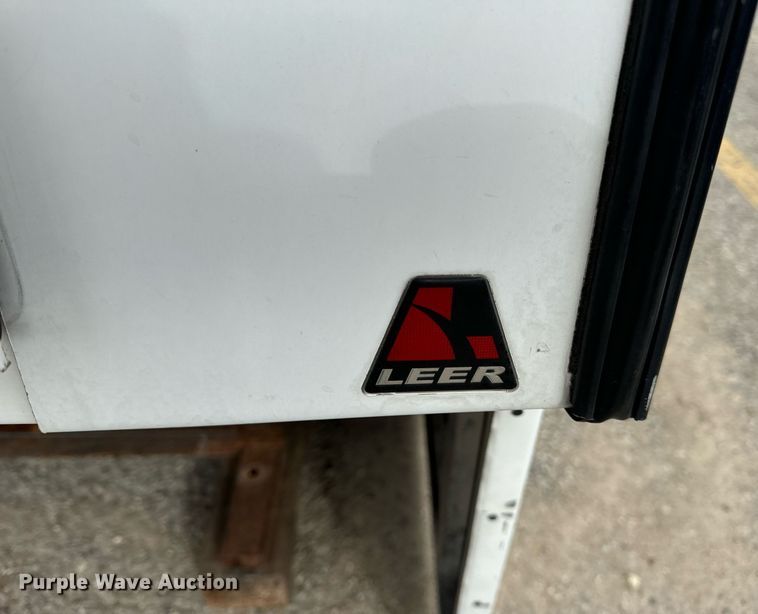 image for item EH7245 Leer slide-In utility topper