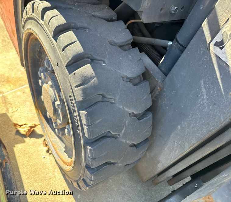 image for item EH7248 Tailift FG25C forklift