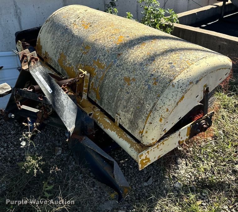 image for item EH7249 Broom