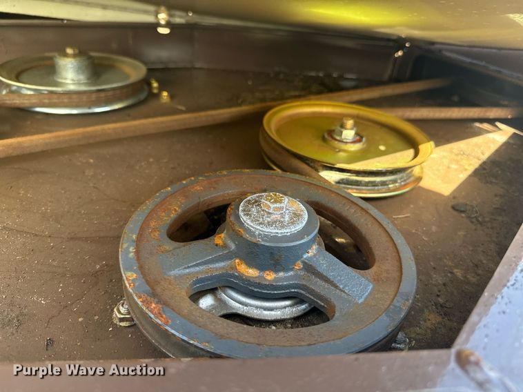 image for item EI4087 Grasshopper 900D ZTR lawn mower