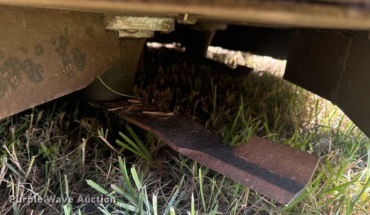 image for item EI4087 Grasshopper 900D ZTR lawn mower