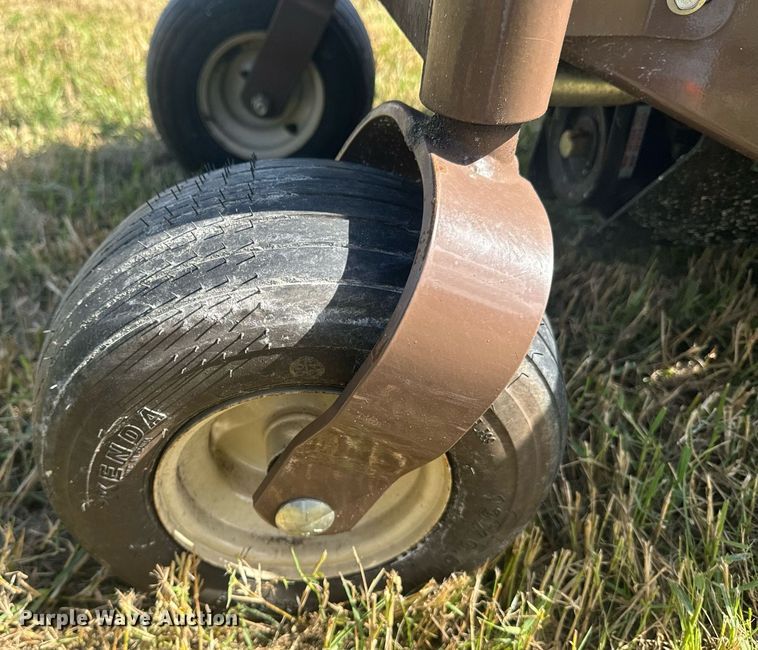 image for item EI4087 Grasshopper 900D ZTR lawn mower