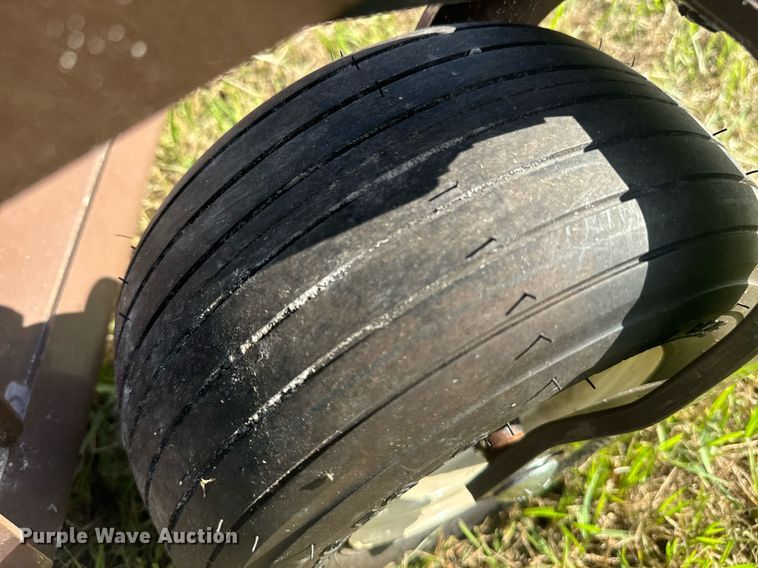 image for item EI4087 Grasshopper 900D ZTR lawn mower