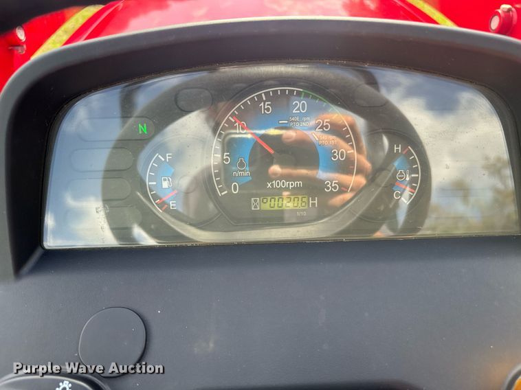 image for item EI4092 TYM 2515H MFWD tractor