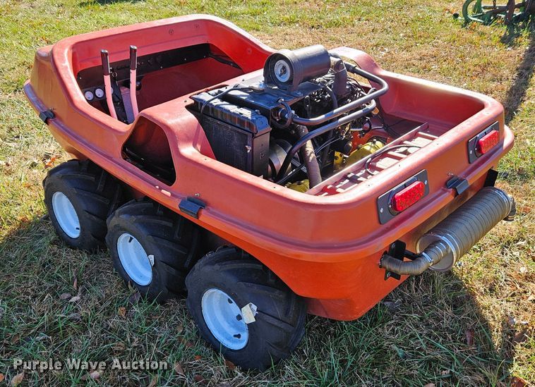 image for item EI8526 Sierra Trail Boss amphibious vehicle