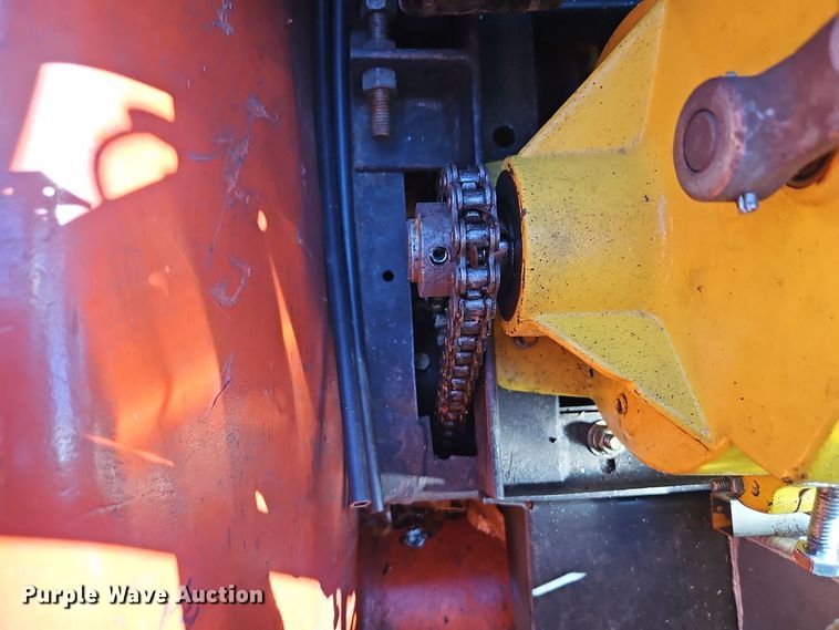 image for item EI8526 Sierra Trail Boss amphibious vehicle