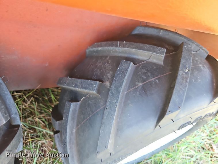 image for item EI8526 Sierra Trail Boss amphibious vehicle