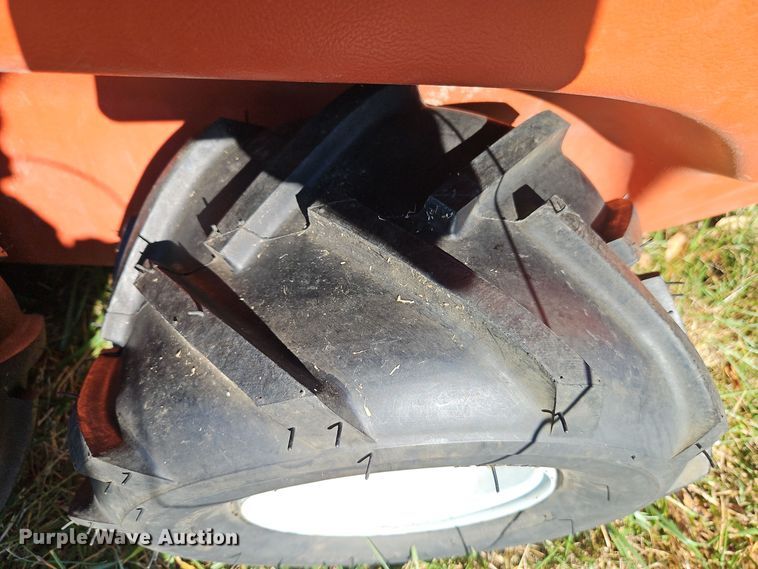 image for item EI8526 Sierra Trail Boss amphibious vehicle