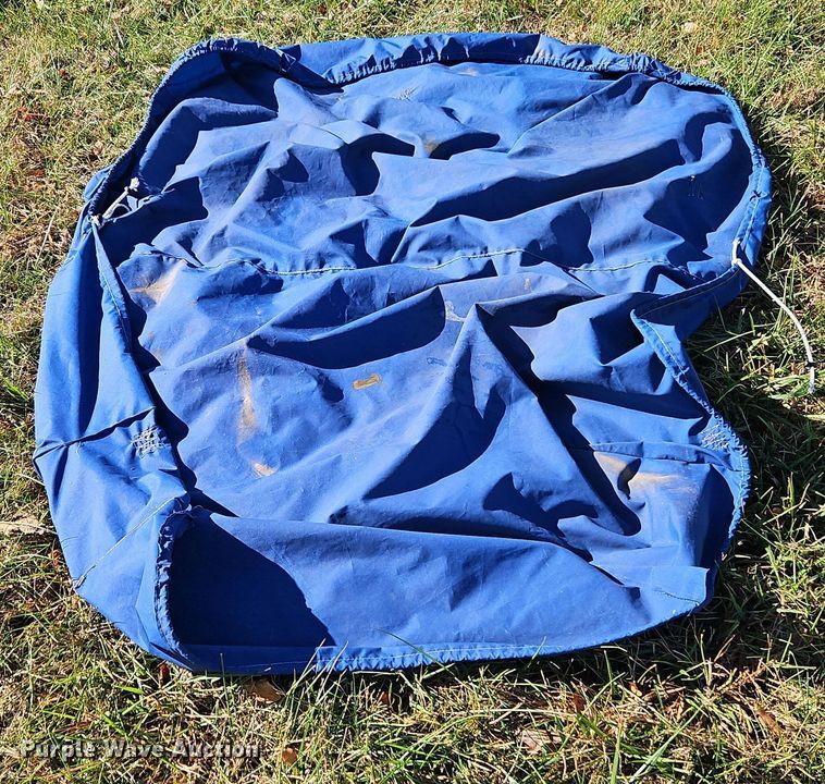 image for item EI8526 Sierra Trail Boss amphibious vehicle