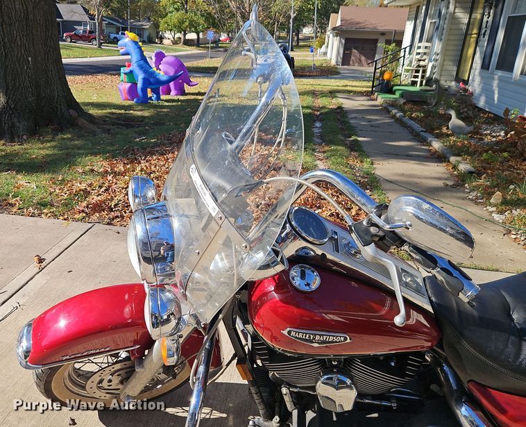 image for item EI8536 2007 Harley Davidson FLHRC Road King motorcycle