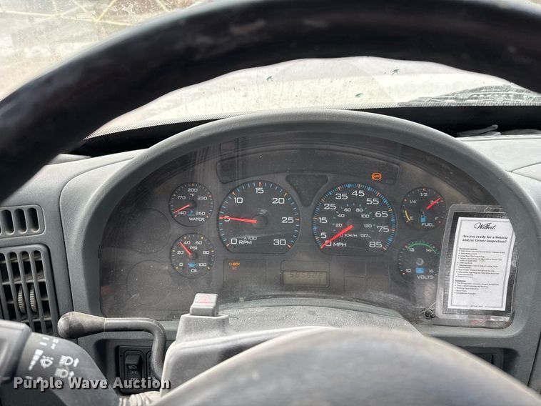 image for item EJ3176 2003 International MA025  flatbed truck