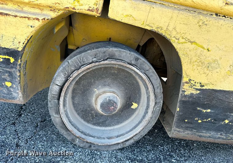 image for item EJ4935 Komatsu forklift