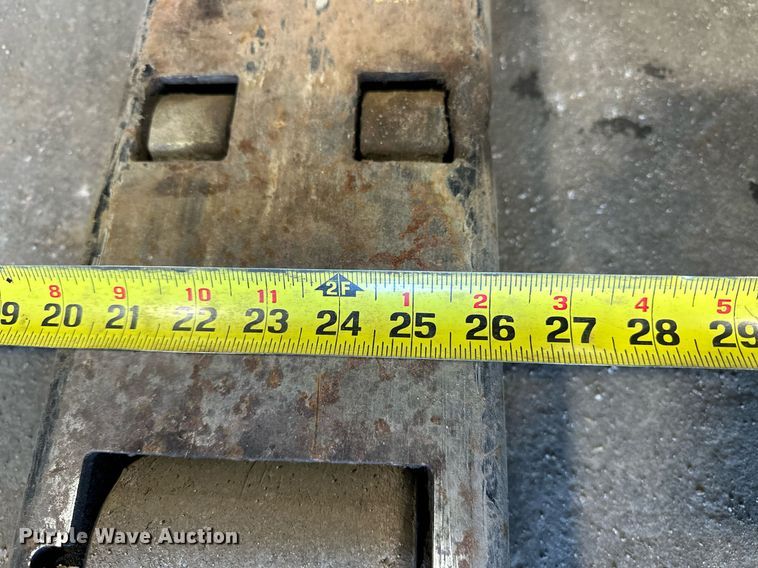 image for item EJ4941 Yale MPB045VGN24T2746 pallet jack