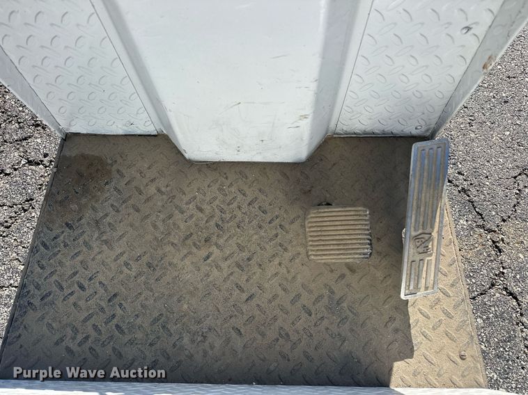 image for item EJ4954 (2) Taylor-Dunn utility carts