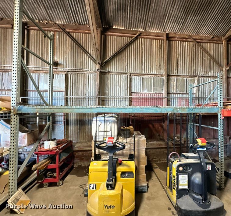 image for item EJ4957 Pallet racking