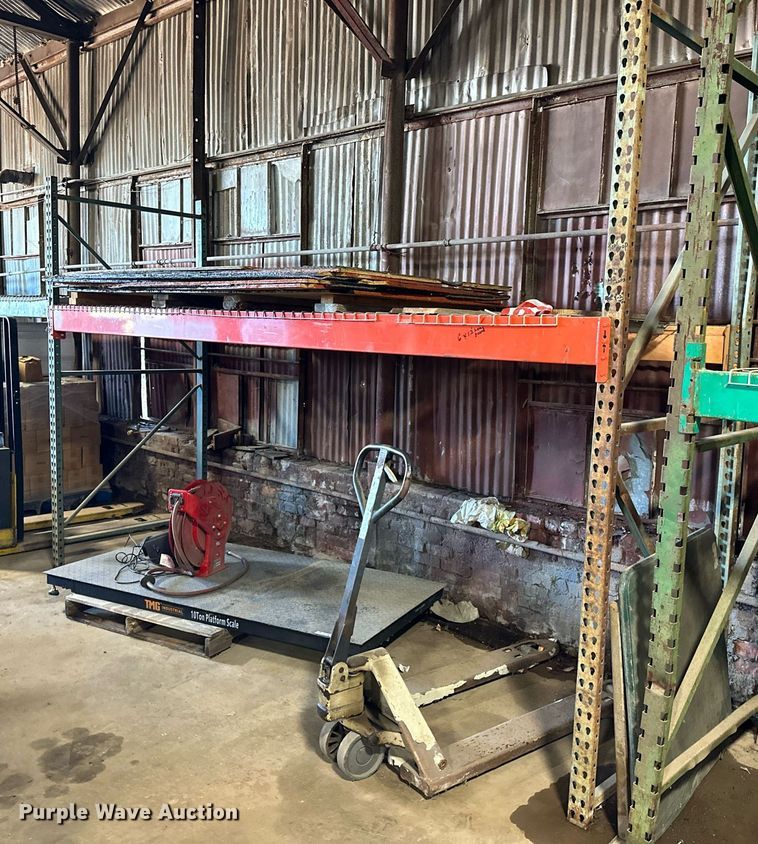 image for item EJ4957 Pallet racking