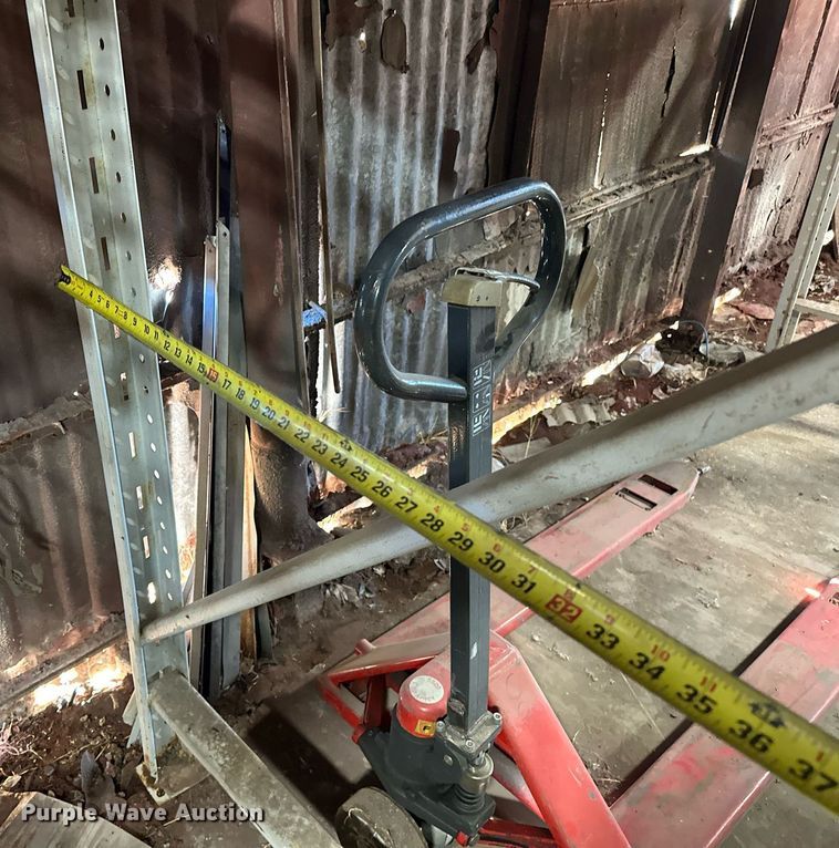 image for item EJ4957 Pallet racking