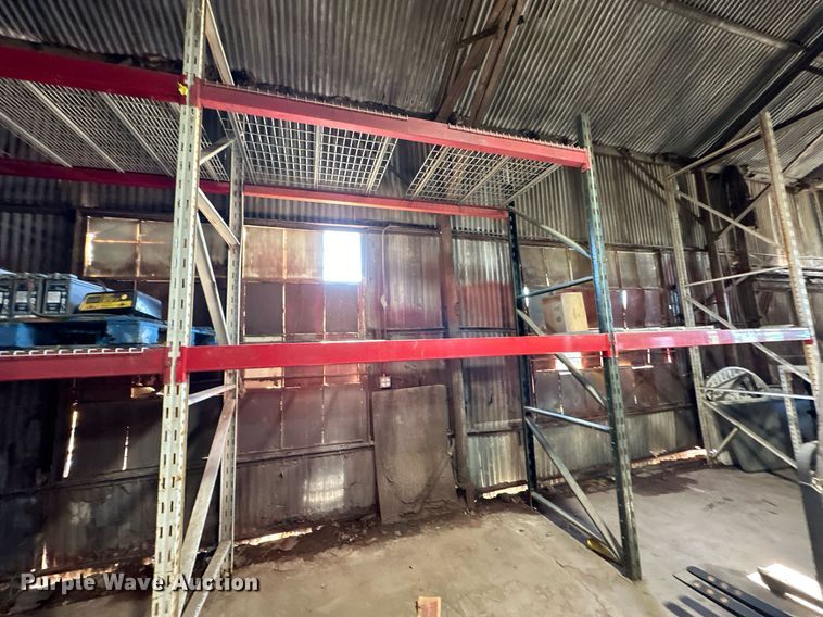 image for item EJ4957 Pallet racking