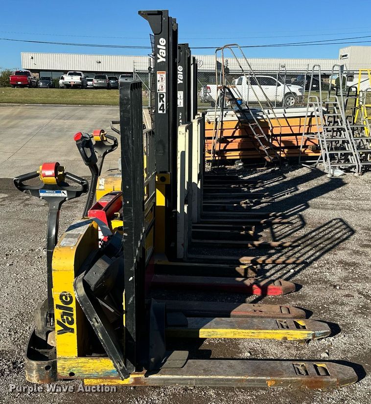 image for item EJ4958 Warehouse equipment