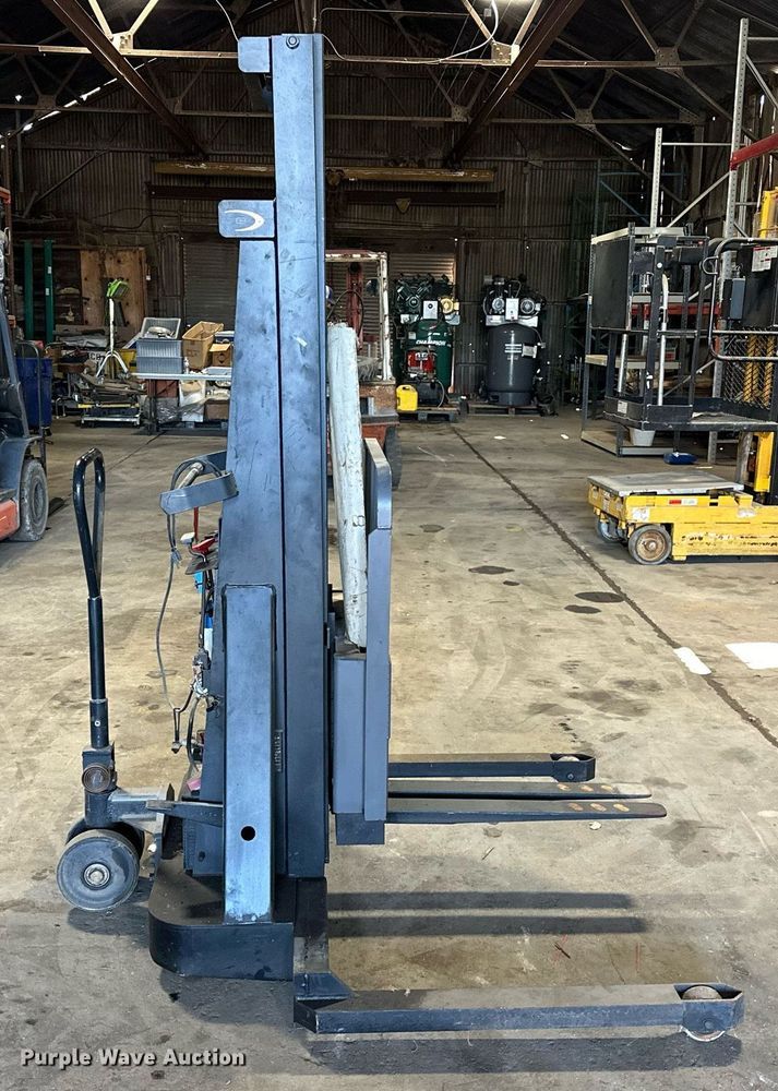 image for item EJ4958 Warehouse equipment