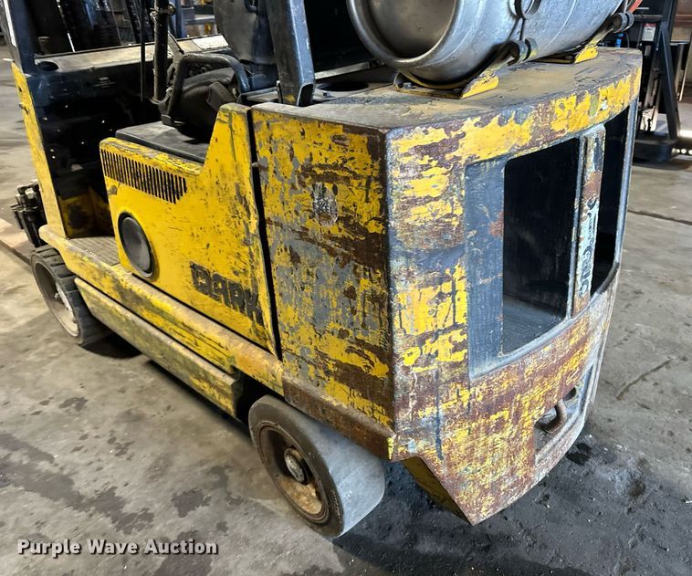 image for item EJ4961 Clark GCS 27 forklift