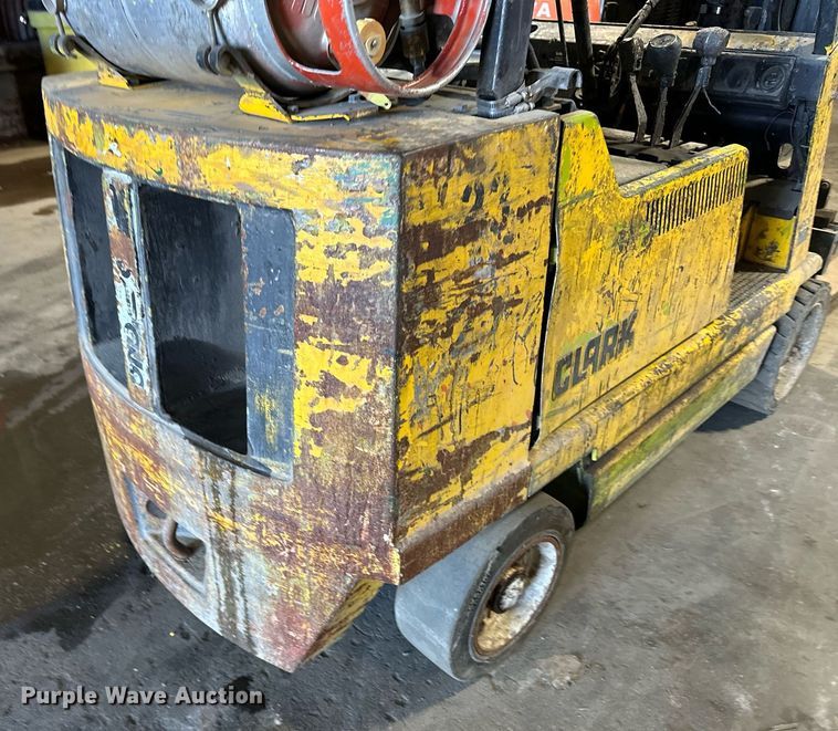 image for item EJ4961 Clark GCS 27 forklift
