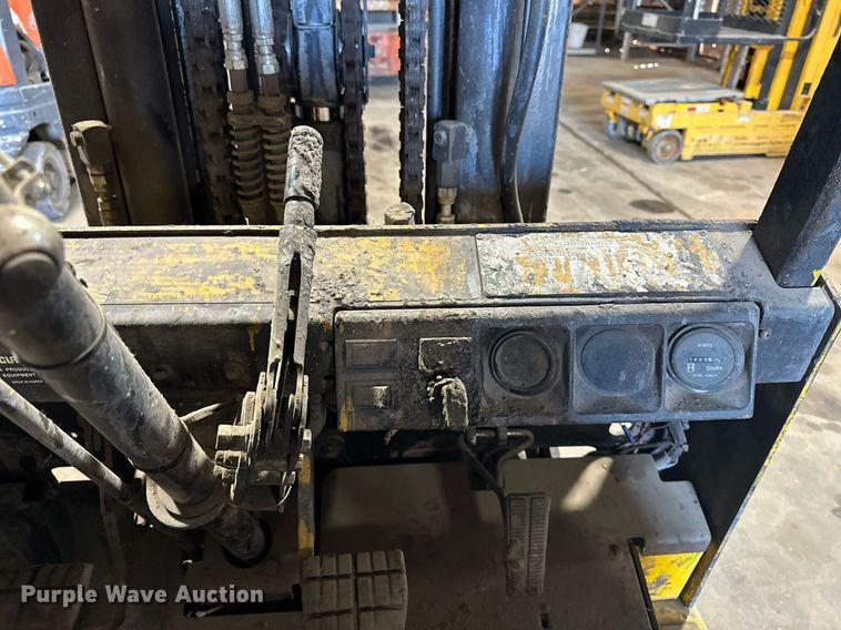 image for item EJ4961 Clark GCS 27 forklift