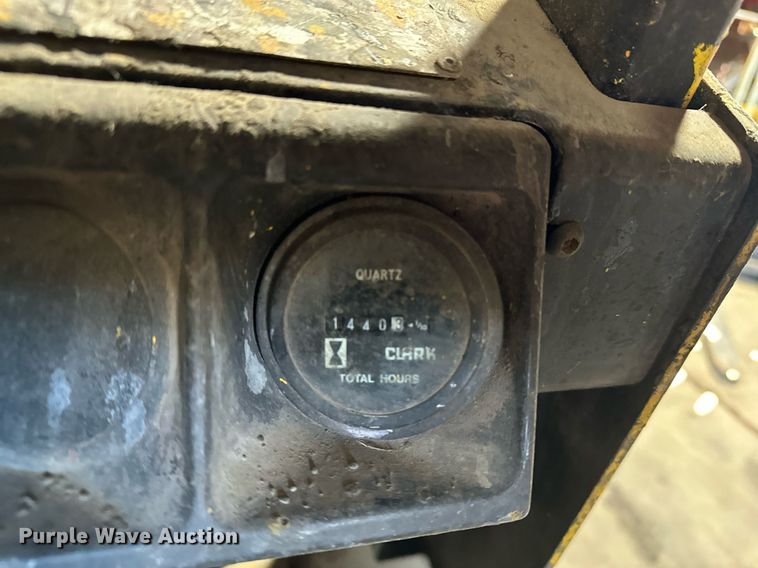 image for item EJ4961 Clark GCS 27 forklift