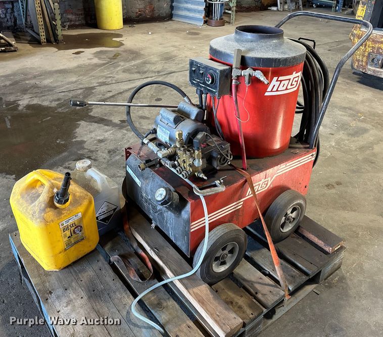 image for item EJ4968 Hotsy 550A hot pressure washer