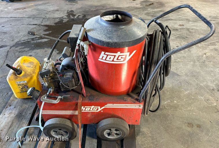 image for item EJ4968 Hotsy 550A hot pressure washer