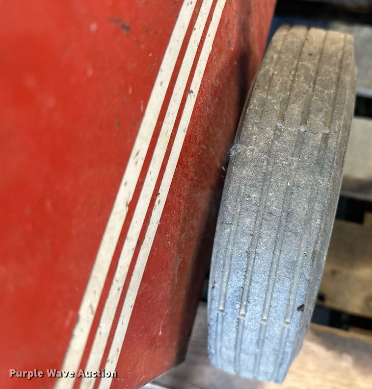 image for item EJ4968 Hotsy 550A hot pressure washer