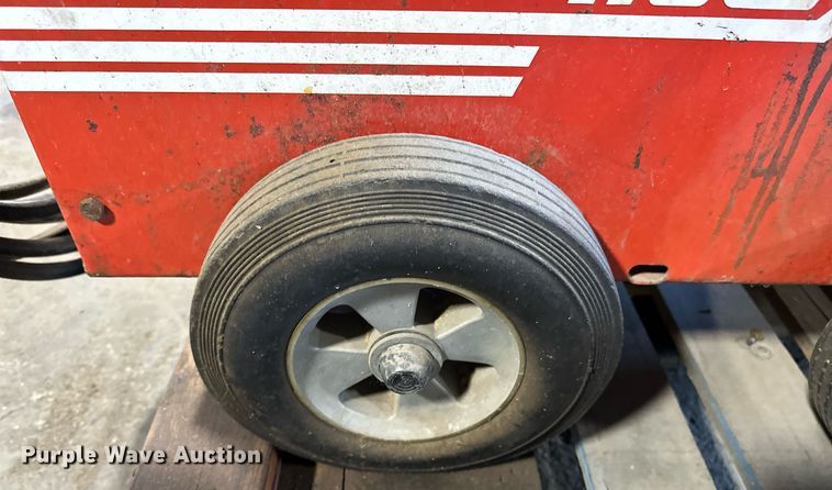 image for item EJ4968 Hotsy 550A hot pressure washer