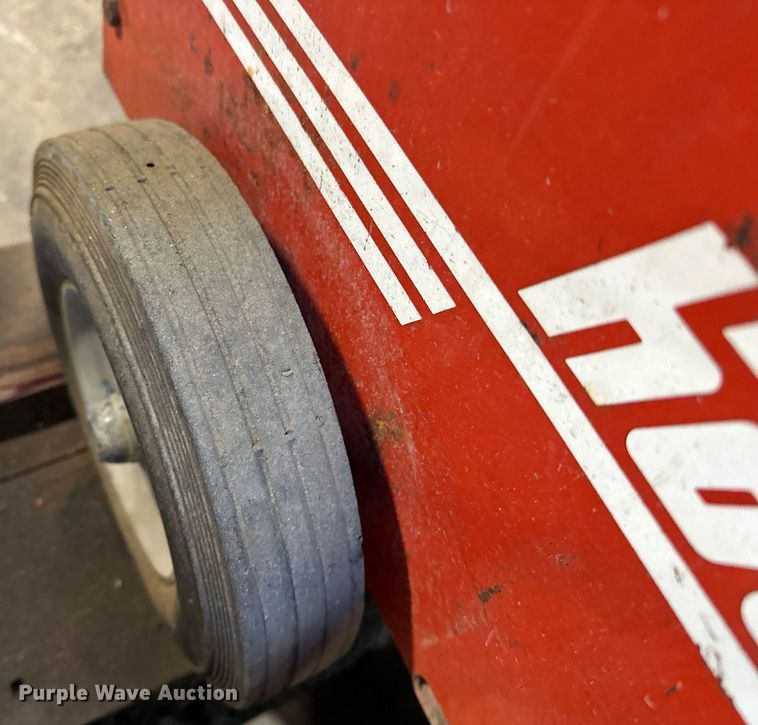 image for item EJ4968 Hotsy 550A hot pressure washer