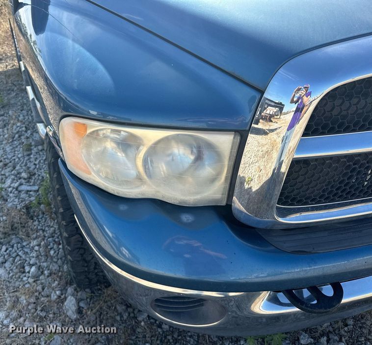 image for item EJ4975 2005 Dodge Ram 3500 Quad Cab pickup truck