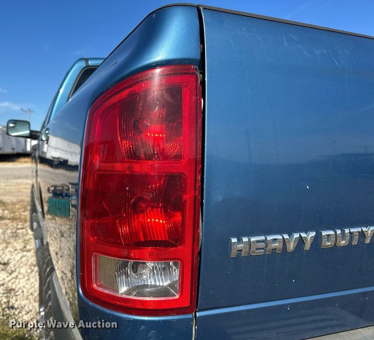 image for item EJ4975 2005 Dodge Ram 3500 Quad Cab pickup truck