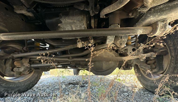 image for item EJ4975 2005 Dodge Ram 3500 Quad Cab pickup truck