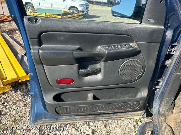 image for item EJ4975 2005 Dodge Ram 3500 Quad Cab pickup truck