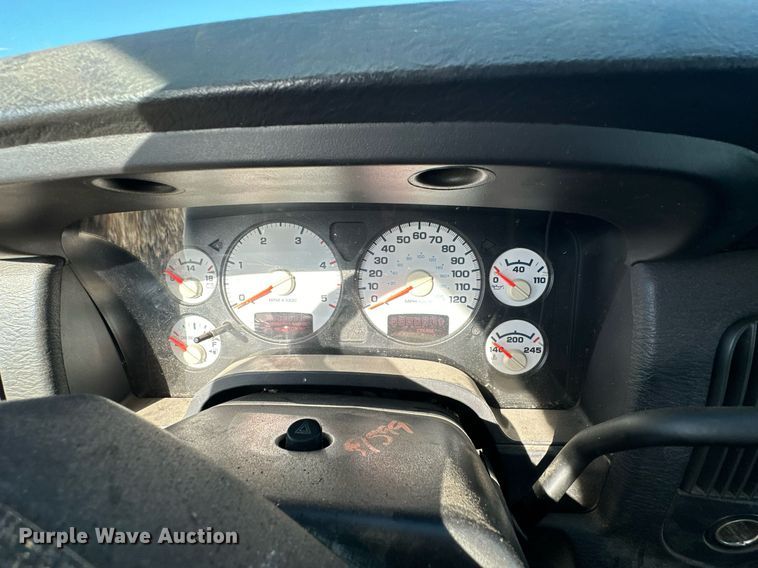 image for item EJ4975 2005 Dodge Ram 3500 Quad Cab pickup truck