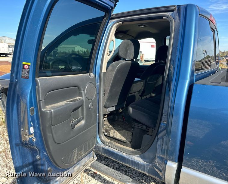 image for item EJ4975 2005 Dodge Ram 3500 Quad Cab pickup truck