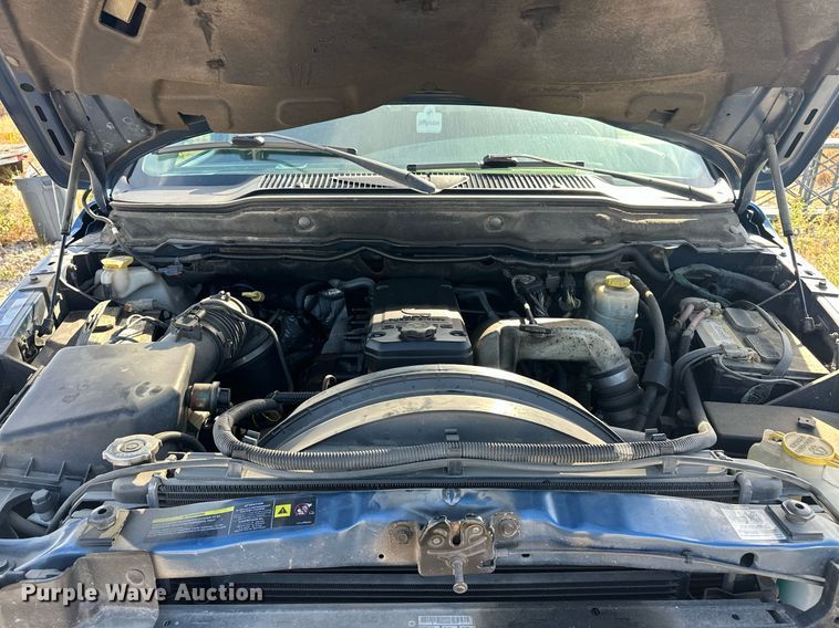 image for item EJ4975 2005 Dodge Ram 3500 Quad Cab pickup truck